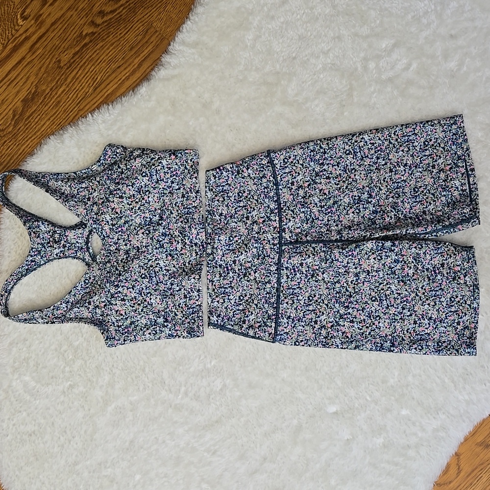 SAGE Green/Blue Matching Athletic Set, Womens Small, Great Condition